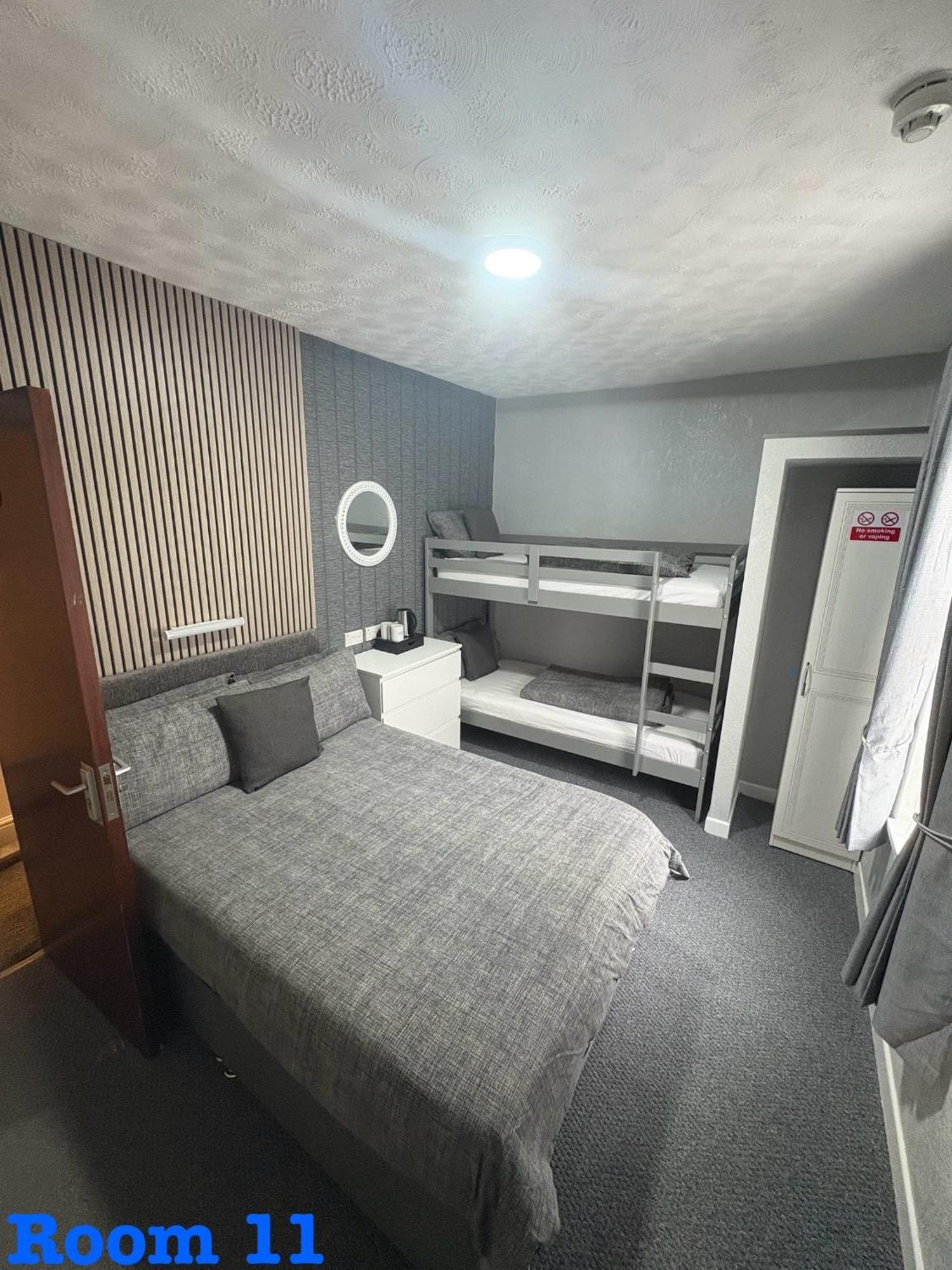 Clifton Private Hotel Blackpool Buitenkant foto
