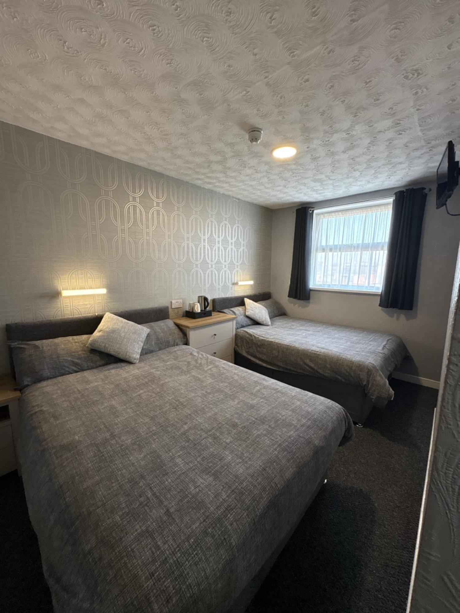 Clifton Private Hotel Blackpool Buitenkant foto
